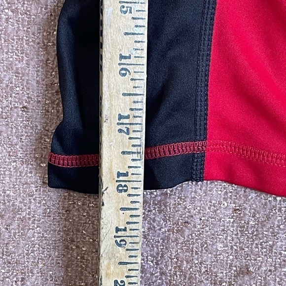 TSLA Men's Rashguard UPF 50+ Loose-Fit Short Sleeve Red & Black XL - Picture 3 of 9